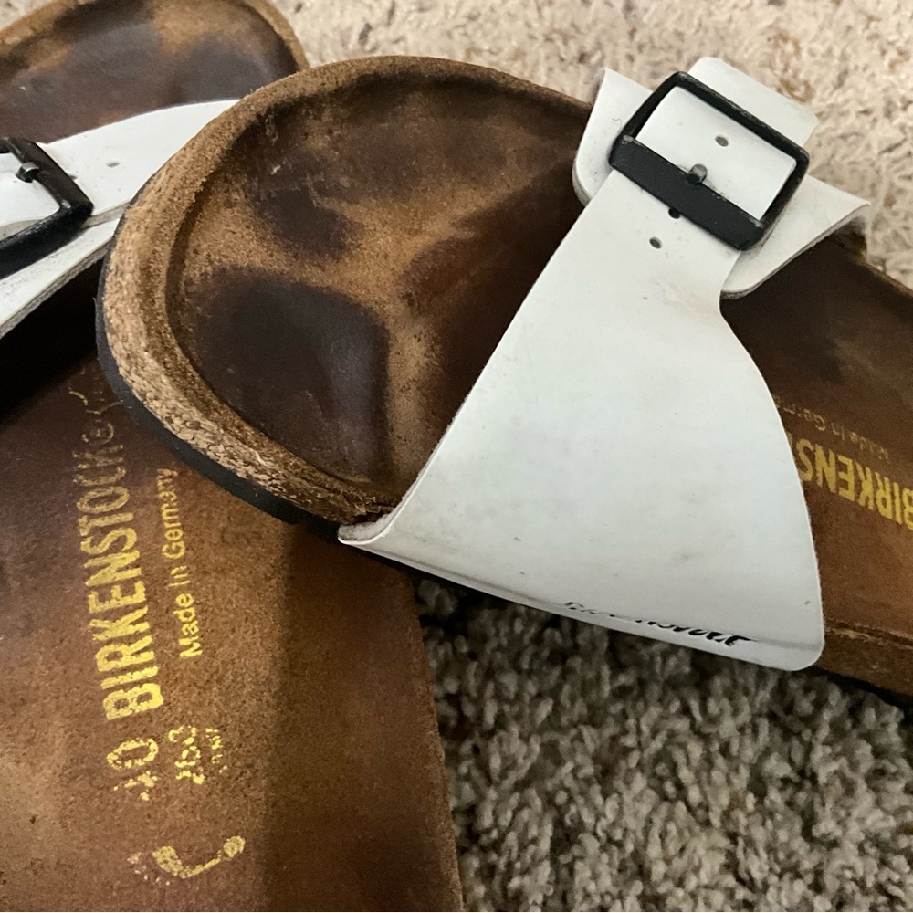 Birkenstock White Sandals with Buckles women’s 40 - Picture 11 of 15